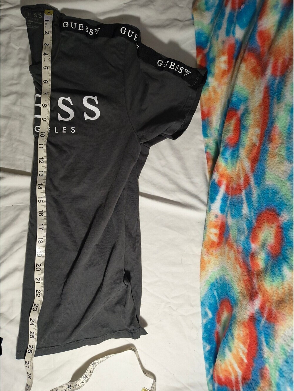 Guess Los Angeles Black T-Shirt with Logo Tape on Sleeves - Picture 13 of 14